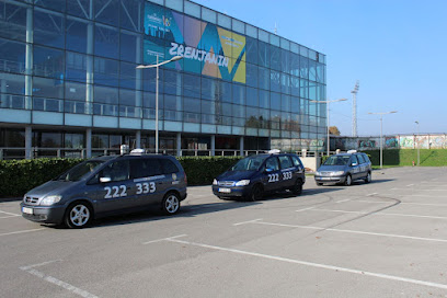Zr taxi