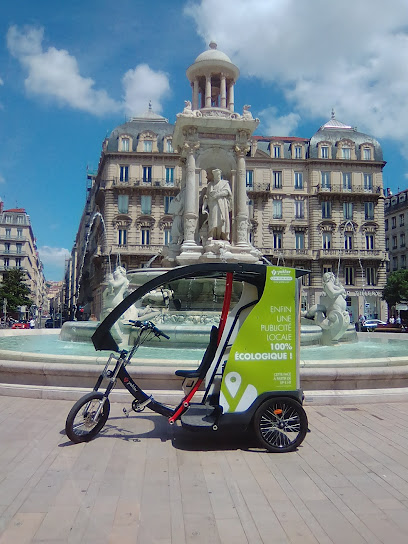 Unique Tours Lyon : Pedicab & Walking Private Tours