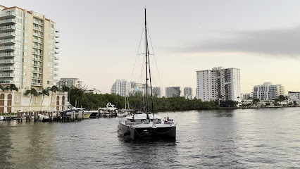 Water Taxi Stop #8