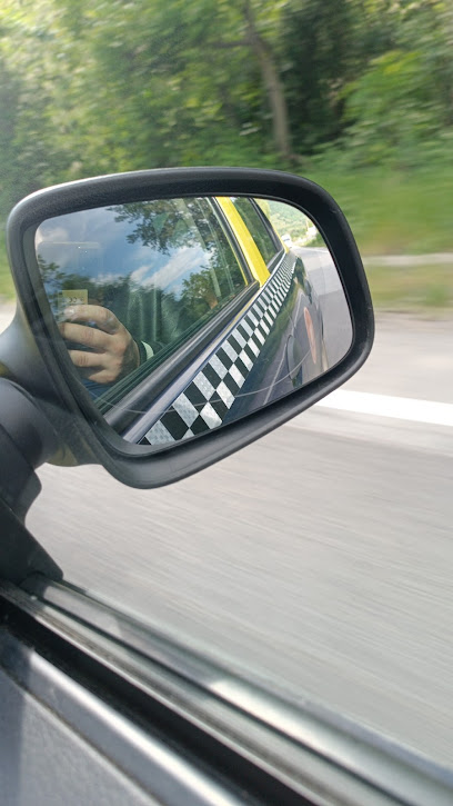 Taxi 225200