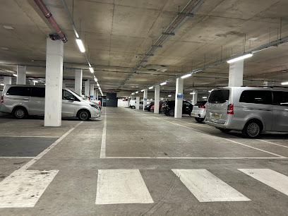 Dolphin Park & Ride - Southampton Cruise Parking