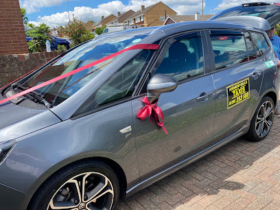 Andrew Mills Taxis