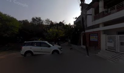 Bhopal Dakshita taxi service