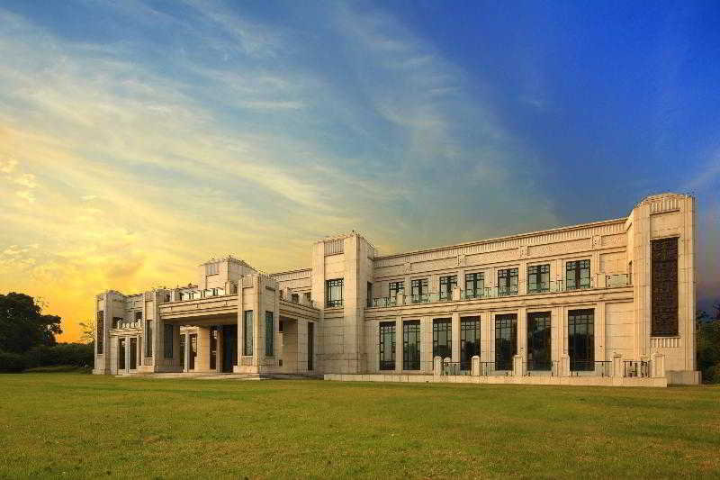 Sheraton Jiangyin Hotel