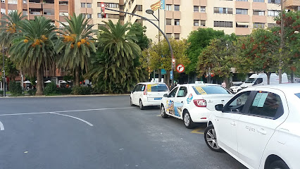 Parada de Taxis Comunicaciones