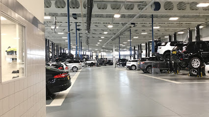 Lloyd Land Rover Houghton-Le-Spring Service Centre