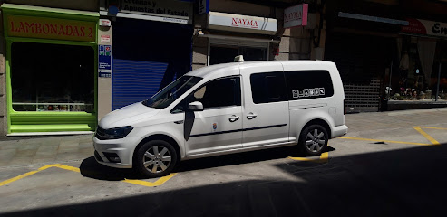 Taxi Marín eurotaxi silla de ruedas