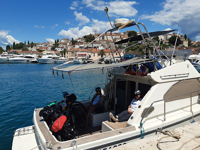 Rovinj taxi boat