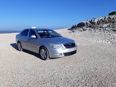 Taxi transfers Pegkas Christos
