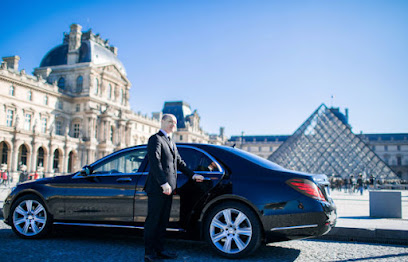 Taxi Van Paris - Transport Prestige Aéroport Cdg ou Orly Disneyland avec Mercedes Classe V