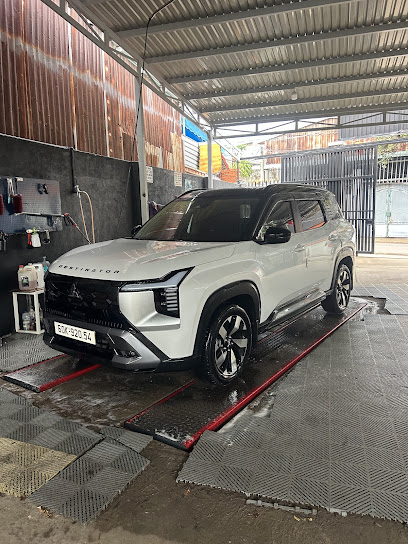 Rửa xe bãi giữ xe gia nguyễn 247