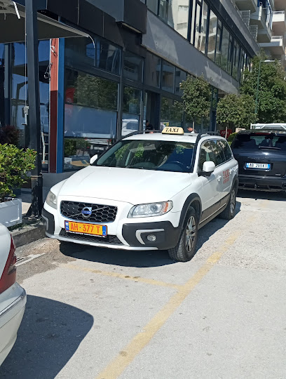 Taxi Armando 24
