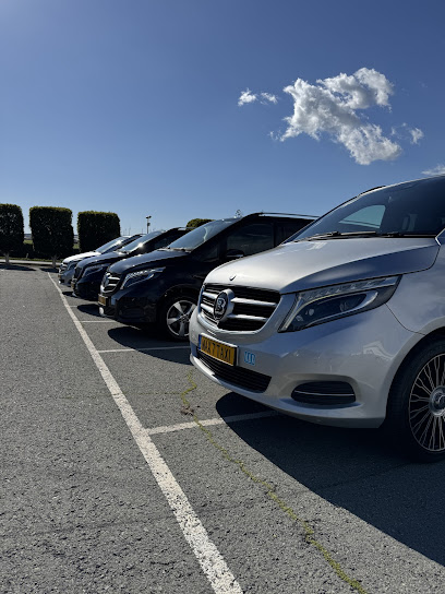 MAX7 Taxi CYPRUS