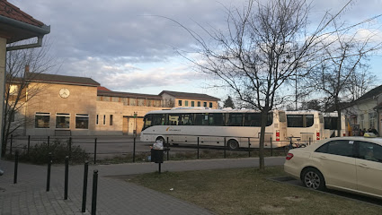 Baja, bus station