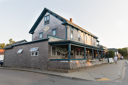 The Darius Inn