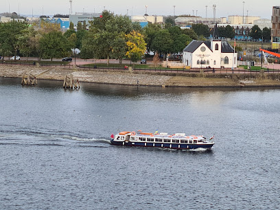 Cardiff Bay Aquabus Pier