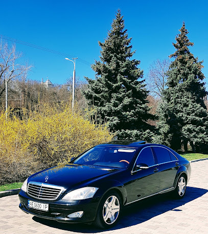 VIP-TAXI Mercedes S-class