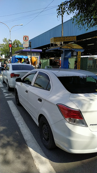 Ponto de Táxi Metrô Penha Lado Shopping Penha