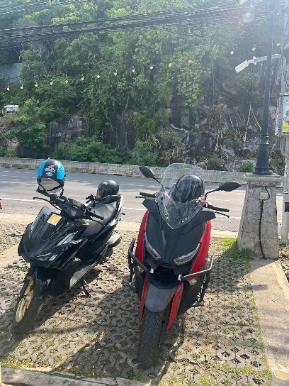 LN. Khanom - Motorbikes and Car for Rent