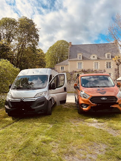 Blacksheep Van St Malo | Location & Vente de vans aménagés | Sur RDV