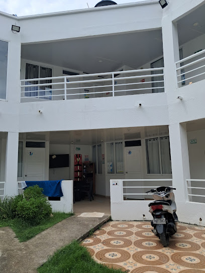 Hostal Olas Olas