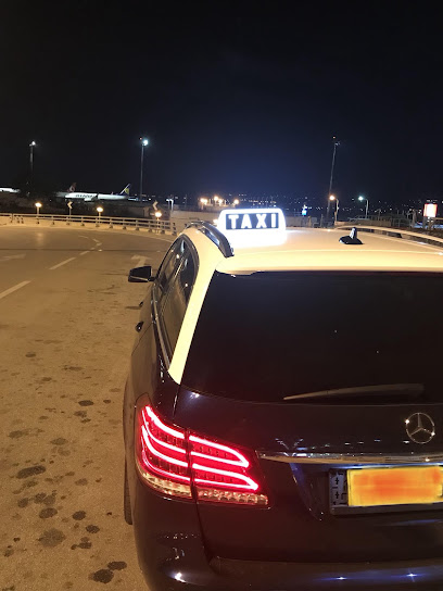 Taxi24 Airport Transfer Thessaloniki Chalkidiki Mercedes-benz e class