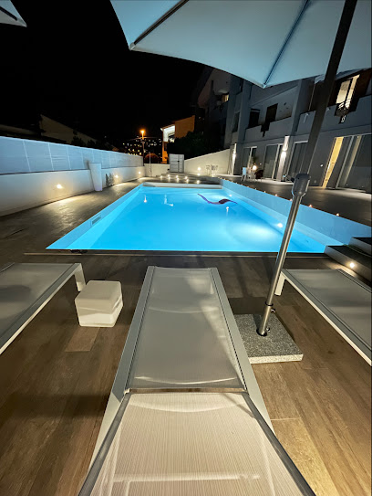 Tropicana Suite