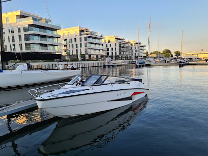 YachtTaxi