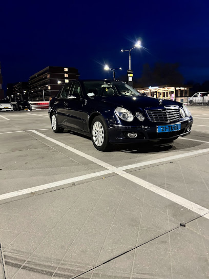 TAXI ECONOMIC DORDRECHT SNEL VOORDELIG FLEXIBEL TAXI DORDRECHT FAST TAXI DORDRECHT QUICK TAXI DORDRECHT