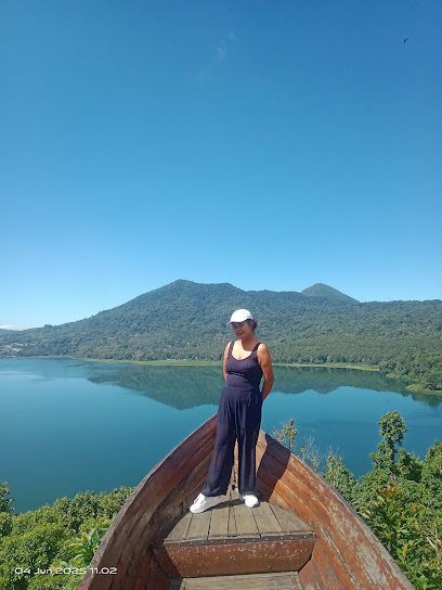 Putra driver munduk taxi and transport bali service