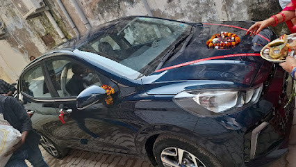 Gayatri Tours and Travels