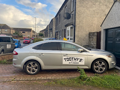 Toothy’s Taxi’s