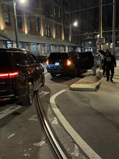 A & R Car And Taxi Service