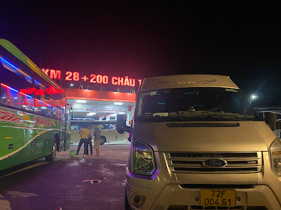 Xôi Gà Bánh Mì Lê Hân & Xe Hợp Đồng 7, 16 ghế