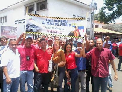 Parada taxis del pueblo Viñedo