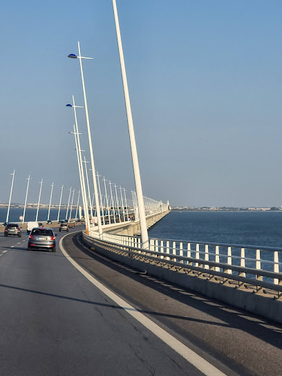 BUS2U&GO , VIAGENS E TRANSPORTES