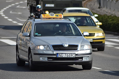 Truso Taxi