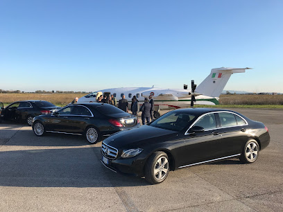 NCC Pisa, Noleggio con conducente, Cab & Limo Service. SOLO SU PRENOTAZIONE.